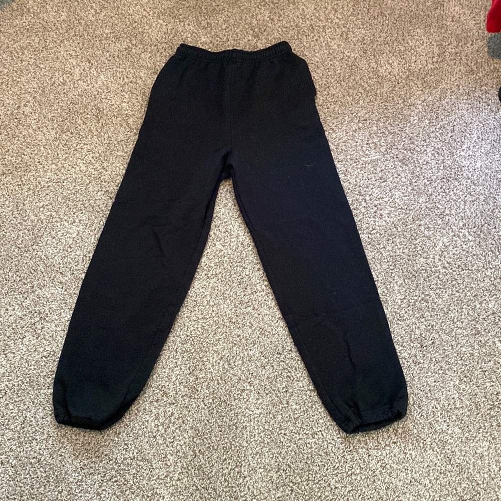Men’s sweatpants with pockets